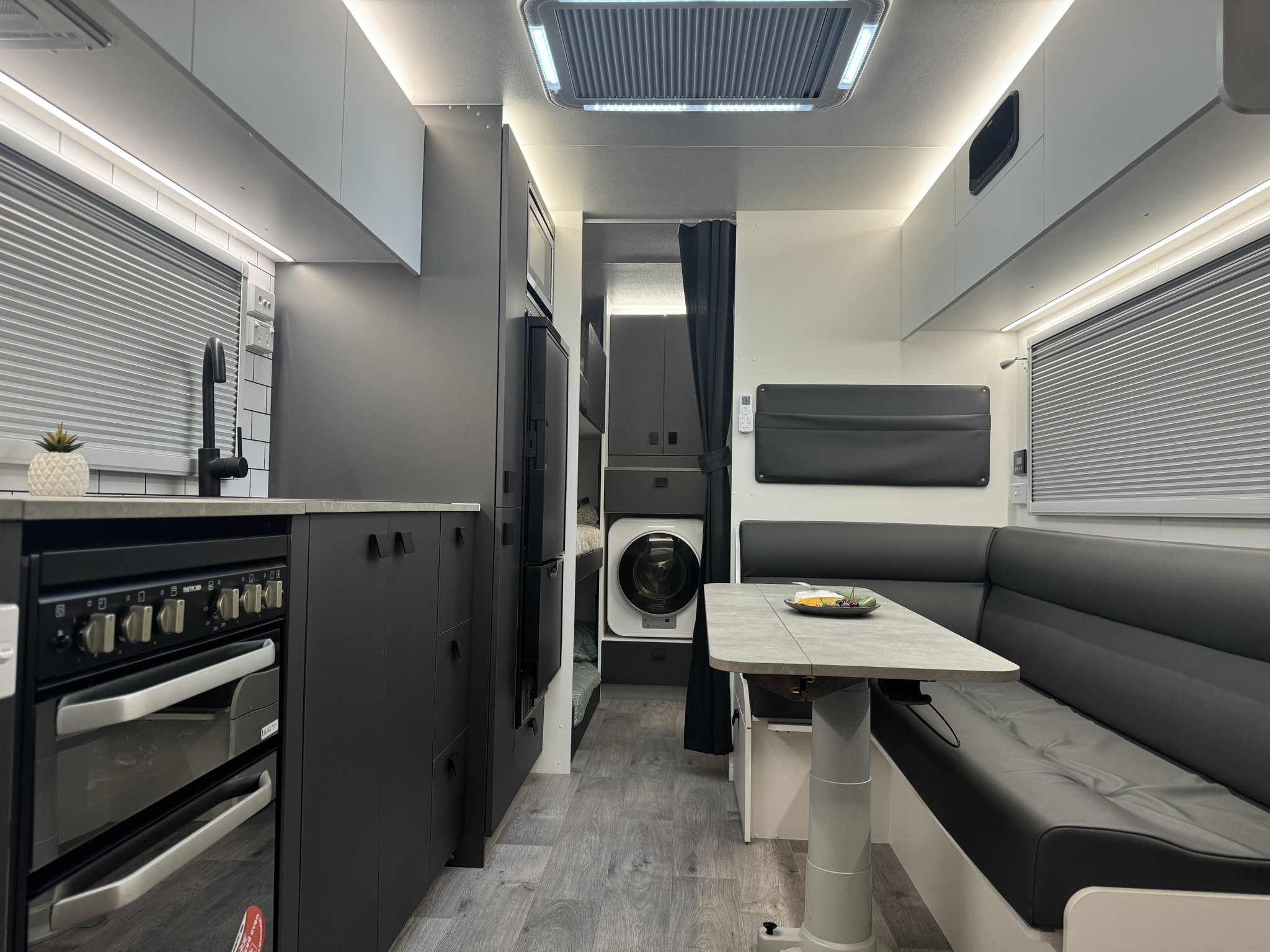 RO21BE EXP MY24  | 21ft Road Owl Bunk Ensuite Expedition